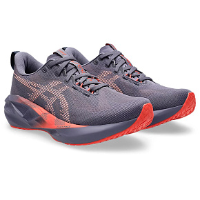 Кроссовки женские Asics: Novablast 5